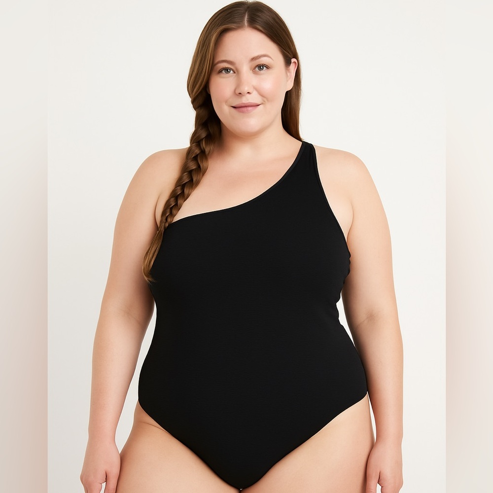 Old Navy black swimsuit one‎ piece crinkly size 3X removable pads clean crotch